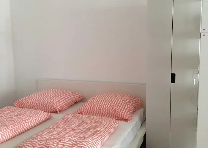 Ferienwohnung Fritz- Buechner- Str