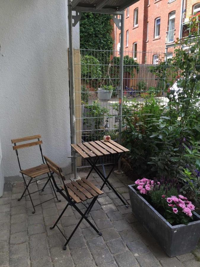Apartment Fritz- Buechner- Str *